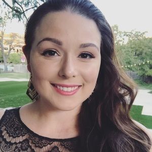 Meet your Posher, Kelly